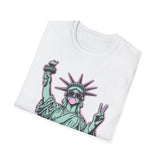 🇺🇸✨ Liberty Looks Good on You Tee ✨🇺🇸